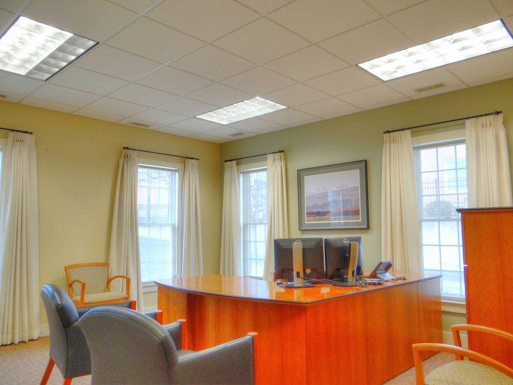 Former Bank Branch: 325 W Dixie Ave, Elizabethtown, KY 42701